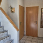 Flur mit Treppe