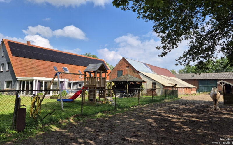 Resterende boerderij in Emlichheim
